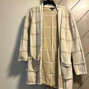 Cream colored Alfani cardigan